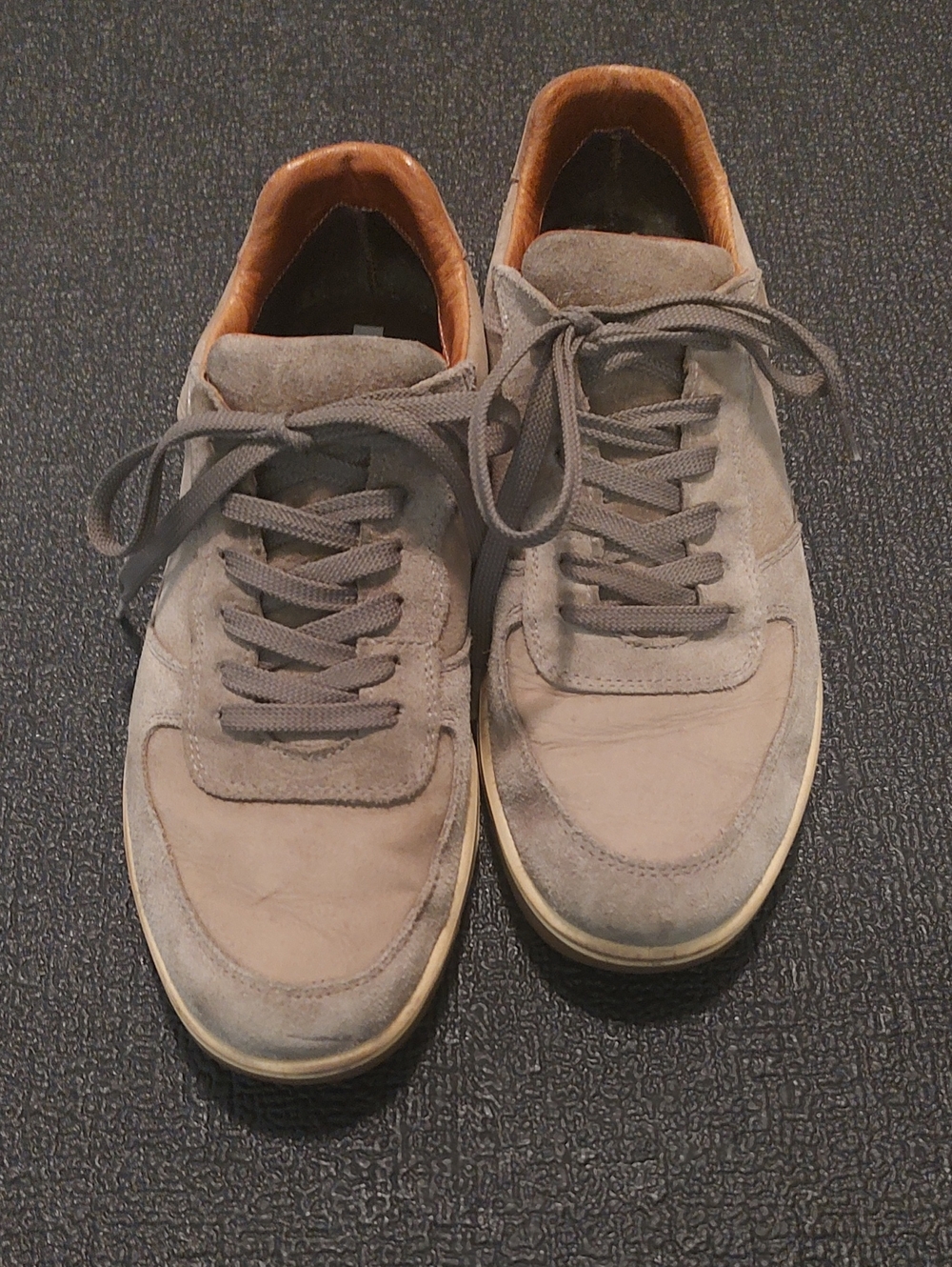Men's Casual Suede Sneakers in Light Tan